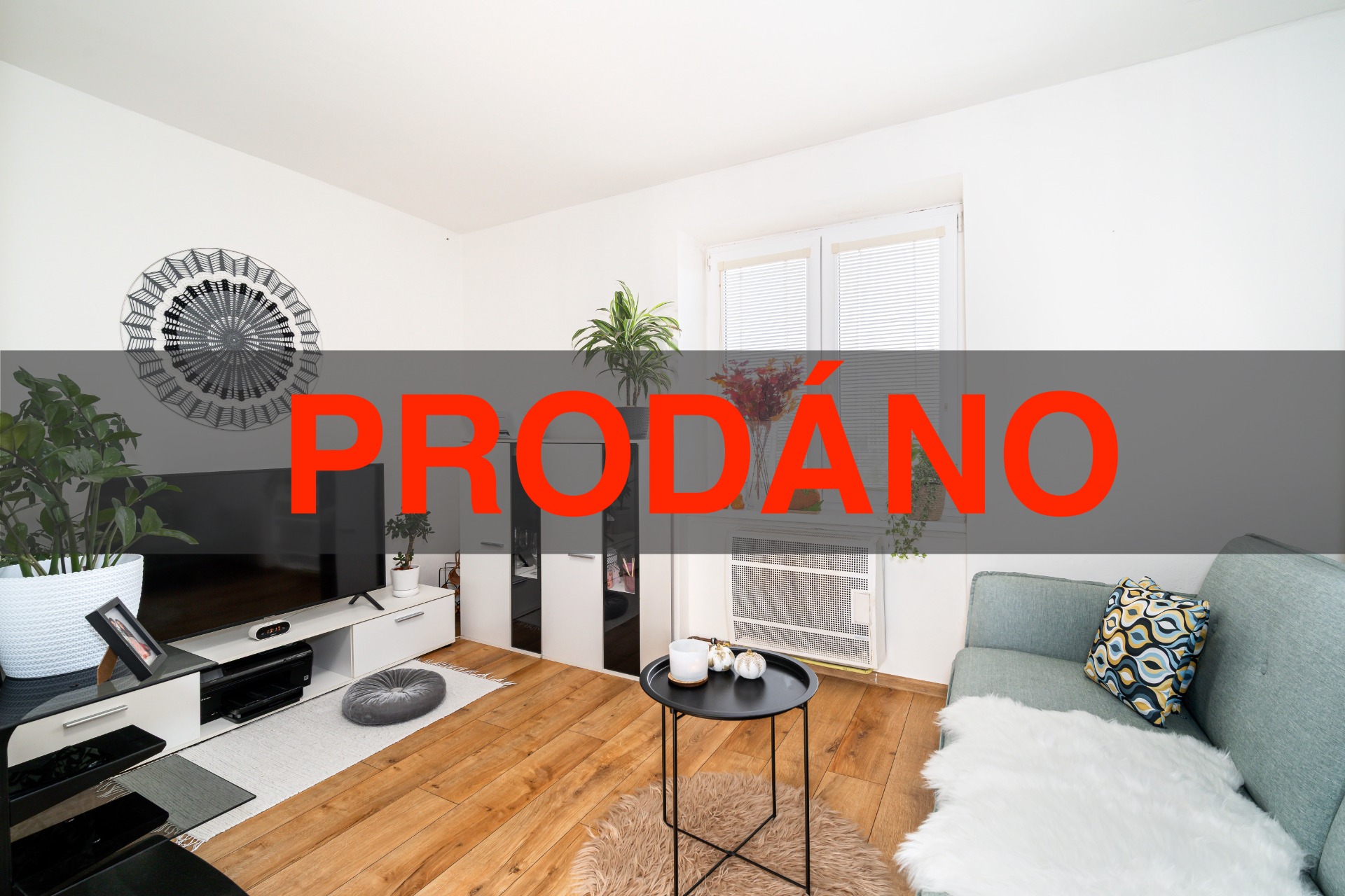 Prodej pěkného bytu 2+1 po kompletní renovaci se sklepem v klidné části Neratovice.